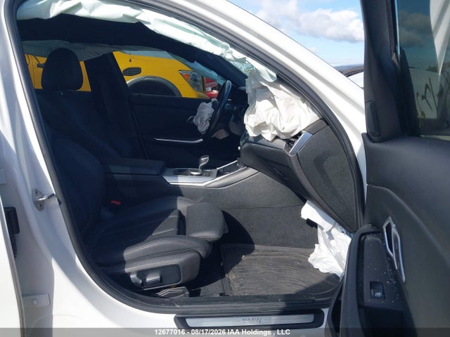 3MW5R7J05M8C10749 BMW 330i Xdrive