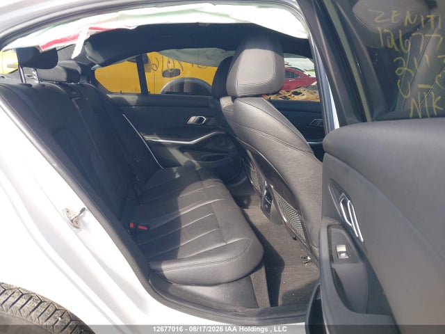 3MW5R7J05M8C10749 BMW 330i Xdrive
