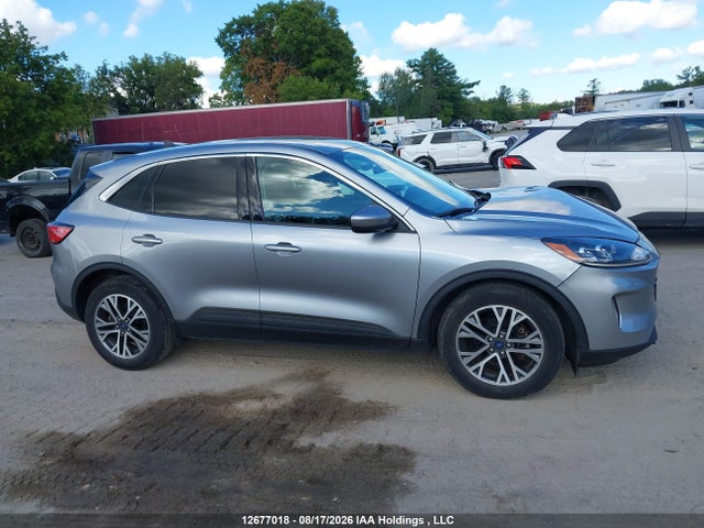 Ford Escape 2022 1FMCU0CZ2NUB12645 Image 13
