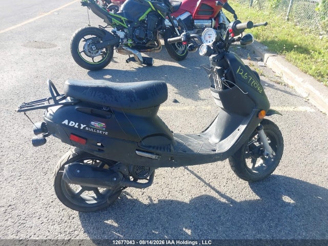 12677043 :رقم المزاد ، RFLDC0515SA008715 vin ، 2025 Adly Scooter مزاد بيع