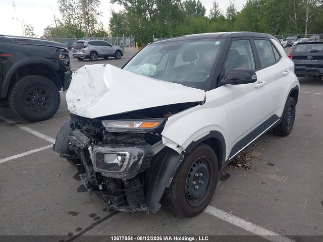 Hyundai Venue Essential W/two-tone 2025 KMHRB8A33SU408718 Image 2