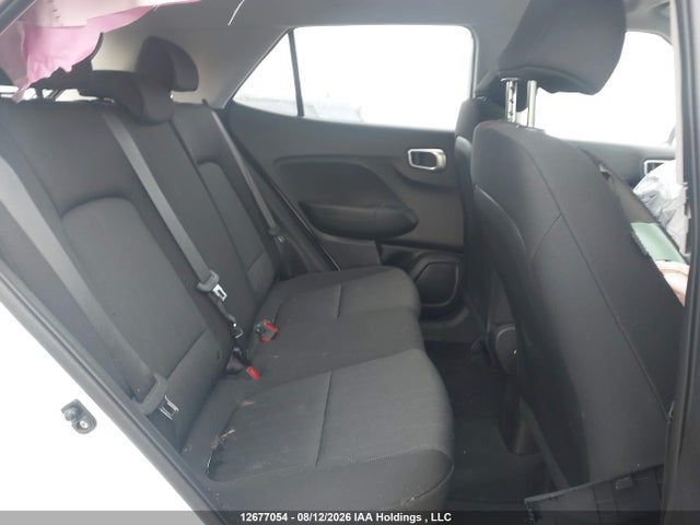 Hyundai Venue Essential W/two-tone 2025 KMHRB8A33SU408718 Image 8