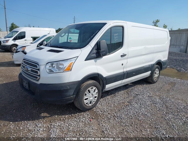 Ford Transit T-150 2018 1FTYE1YM8JKB00029 Image 2