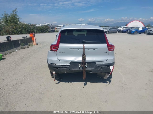 Volvo Xc40 T4 Momentum 2020 YV4AC2UK1L2268466 Image 16