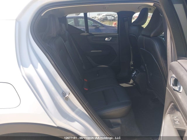 Volvo Xc40 T4 Momentum 2020 YV4AC2UK1L2268466 Image 8