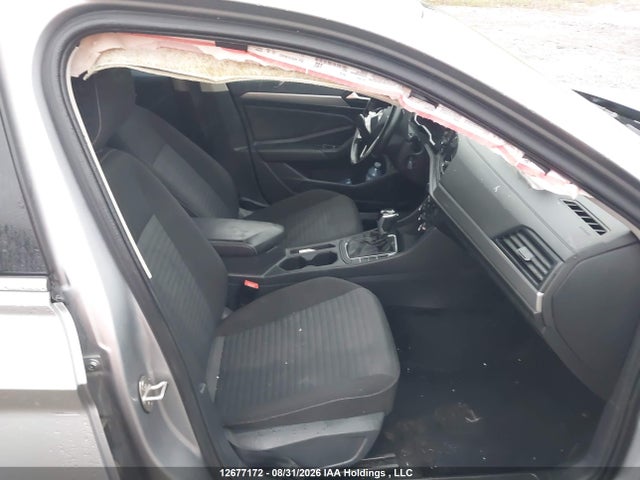 12677172 :رقم المزاد ، 3VWCM7BU7NM011718 vin ، 2022 Volkswagen Jetta Trendline مزاد بيع