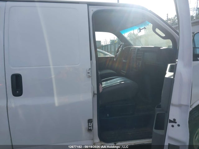Chevrolet Express 2500 1wt 2016 1GCWGAFF2G1277342 Image 5