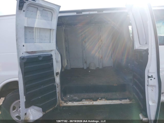 Chevrolet Express 2500 1wt 2016 1GCWGAFF2G1277342 Image 8