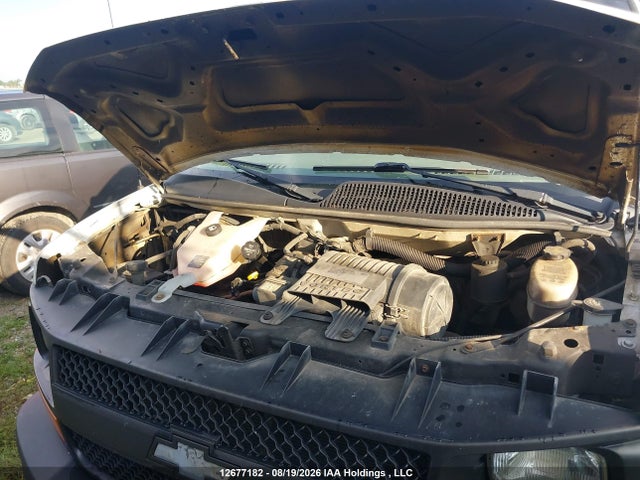 Chevrolet Express 2500 1wt 2016 1GCWGAFF2G1277342 Image 9