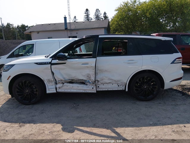 Lincoln Aviator Reserve 2026 5LM5J7XC1TGL01165 Image 15