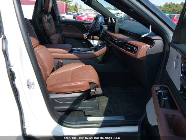 Lincoln Aviator Reserve 2026 5LM5J7XC1TGL01165 Image 5