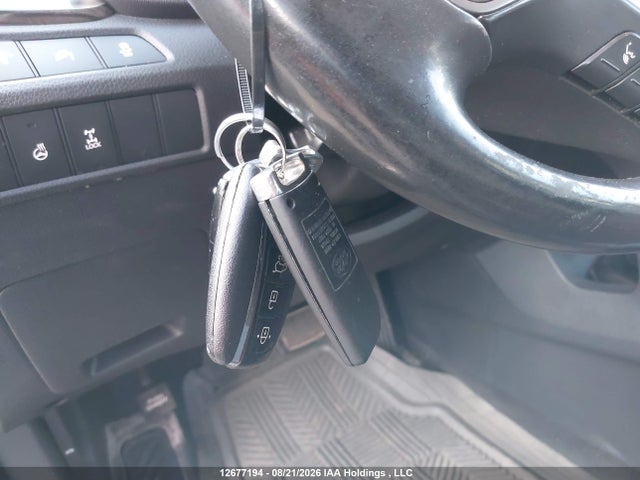 5XYZUDLA5FG241627 Hyundai Santa Fe Sport 2.0t Se