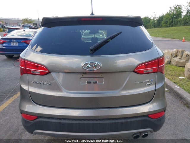 5XYZUDLA5FG241627 Hyundai Santa Fe Sport 2.0t Se
