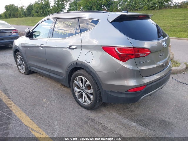 5XYZUDLA5FG241627 Hyundai Santa Fe Sport 2.0t Se