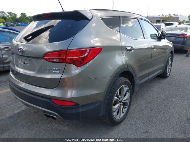 5XYZUDLA5FG241627 Hyundai Santa Fe Sport 2.0t Se