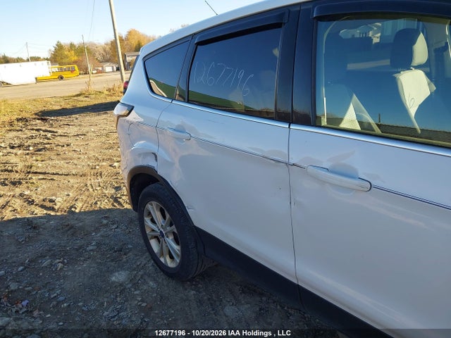 Auction sale of the 2017 Ford Escape Se, vin: 1FMCU0GD7HUD47156, lot number: 12677196