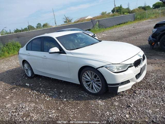 2014 WBA3C3C55EF985393 main image