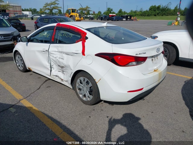 Hyundai ELANTRA GL 2015 5NPDH4AE9FH569159 Image 3