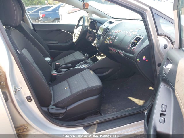 Продажа на аукционе авто 2016 Kia Forte 1.8l Lx/1.8l Lx+, vin: KNAFX4A63G5511695, номер лота: 12677217