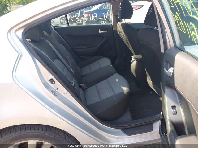 Продажа на аукционе авто 2016 Kia Forte 1.8l Lx/1.8l Lx+, vin: KNAFX4A63G5511695, номер лота: 12677217