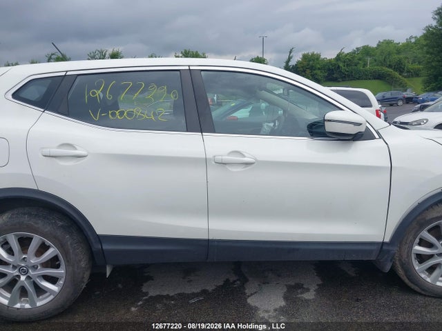 JN1BJ1AV2PW000842 Nissan Qashqai S