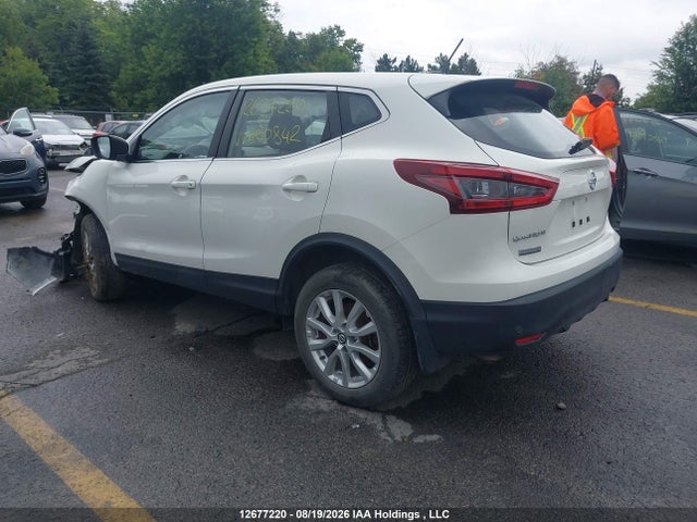 JN1BJ1AV2PW000842 Nissan Qashqai S