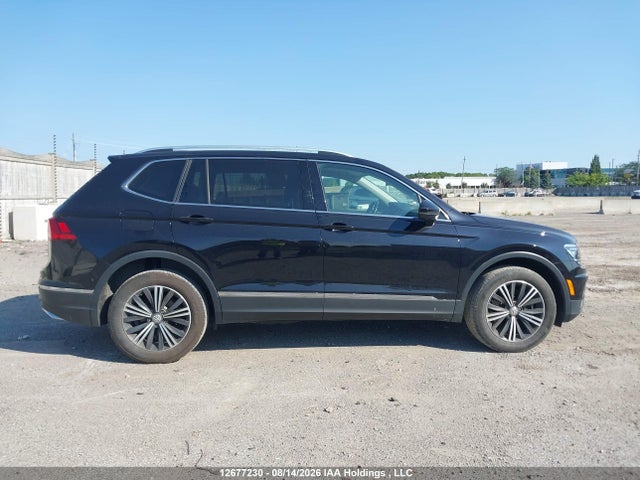 2018 Volkswagen Tiguan Sel Premium მანქანა იყიდება აუქციონზე, vin: 3VV4B7AX8JM006922, აუქციონის ნომერი: 12677230