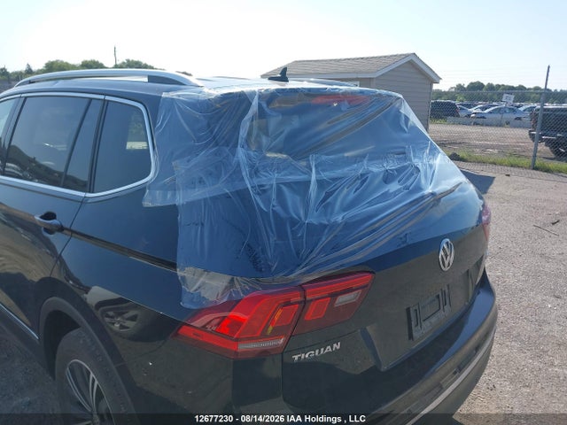 2018 Volkswagen Tiguan Sel Premium მანქანა იყიდება აუქციონზე, vin: 3VV4B7AX8JM006922, აუქციონის ნომერი: 12677230
