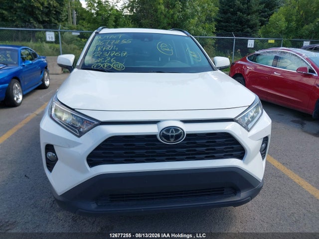 12677255 :رقم المزاد ، 2T3R1RFV9MC231767 vin ، 2021 Toyota Rav4 مزاد بيع