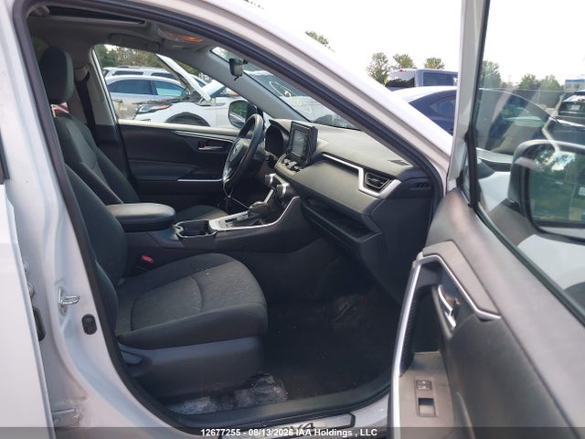 12677255 :رقم المزاد ، 2T3R1RFV9MC231767 vin ، 2021 Toyota Rav4 مزاد بيع