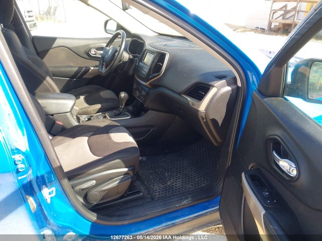 2018 Jeep Cherokee Sport მანქანა იყიდება აუქციონზე, vin: 1C4PJMAX4JD593662, აუქციონის ნომერი: 12677263