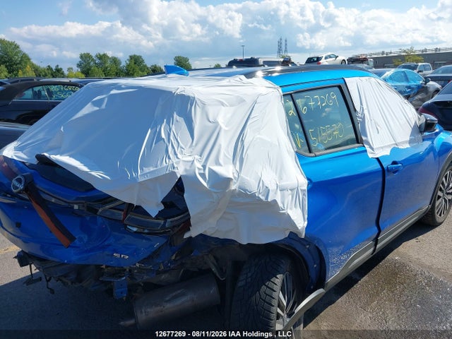 12677269 :رقم المزاد ، 3N1CP5DV5NL515570 vin ، 2022 Nissan Kicks Sr مزاد بيع