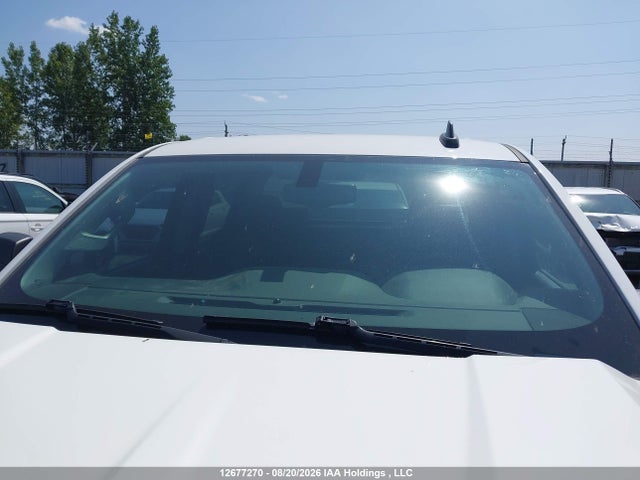 Продажа на аукционе авто 2018 Chevrolet Silverado K1500 Lt, vin: 3GCUKREC5JG118819, номер лота: 12677270