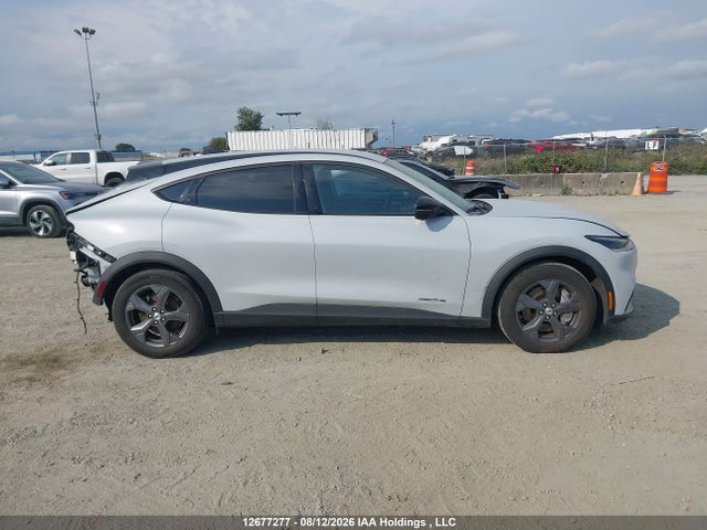 Продажа на аукционе авто 2023 Ford Mustang Mach-e Select, vin: 3FMTK1SS7PMA43247, номер лота: 12677277