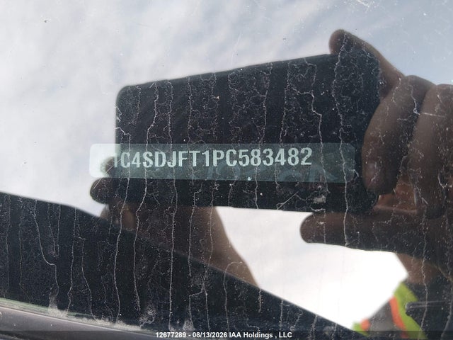 2023 Dodge Durango Pursuit/enforcer მანქანა იყიდება აუქციონზე, vin: 1C4SDJFT1PC583482, აუქციონის ნომერი: 12677289