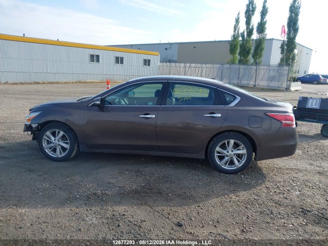 12677293 :رقم المزاد ، 1N4AL3AP9EN212825 vin ، 2014 Nissan Altima 2.5/s/sv/sl مزاد بيع