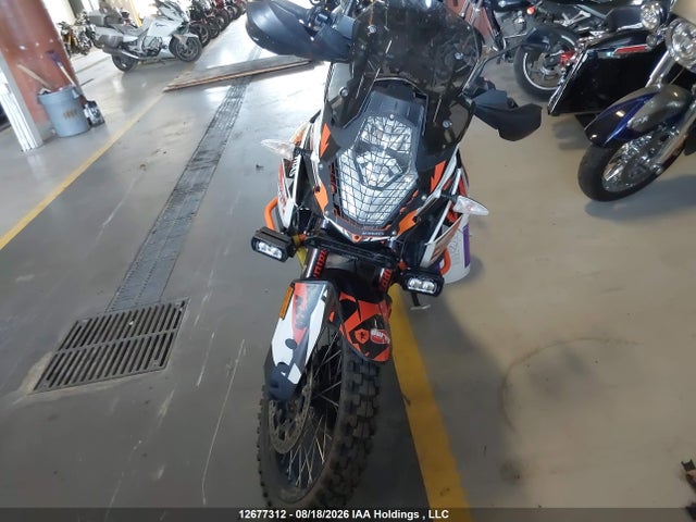 KTM 1090 Adventure R 2018 VBKV49405JM982609 Image 18