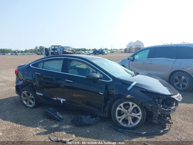 12677315 :رقم المزاد ، 1G1BF5SM3H7241261 vin ، 2017 Chevrolet Cruze Premier مزاد بيع