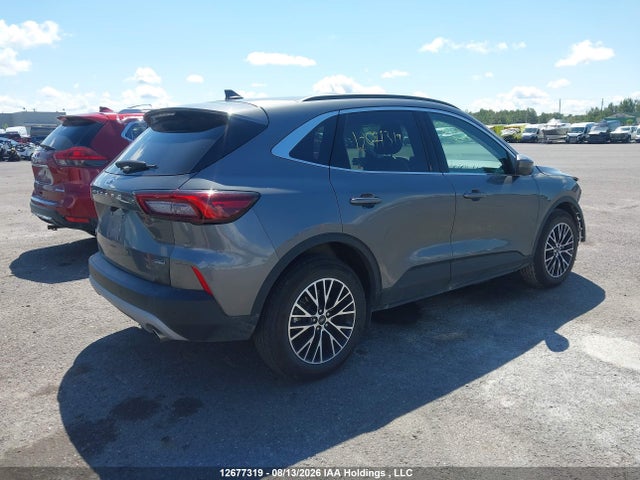 1FMCU0E11SUB27074 Ford Escape