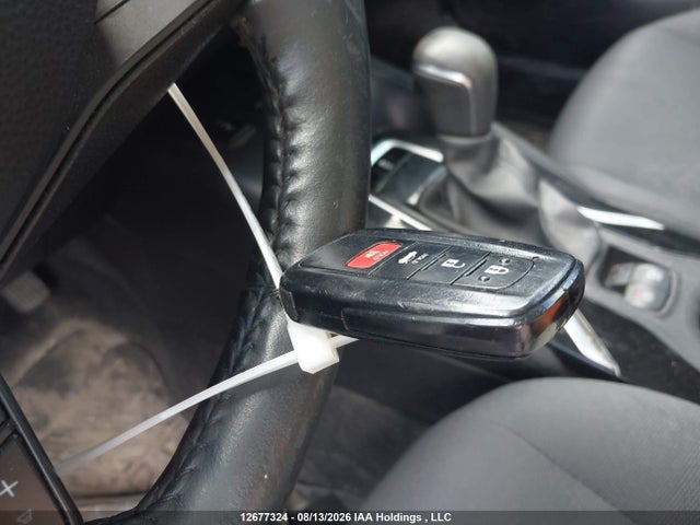 5YFBPRBE1LP029759 Toyota COROLLA LE