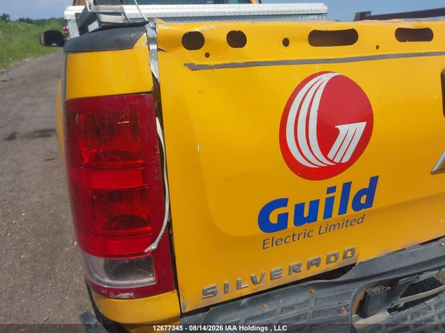 12677345 :رقم المزاد ، 1GT21ZCG1DZ211762 vin ، 2013 Gmc Sierra C2500 Heavy Duty مزاد بيع