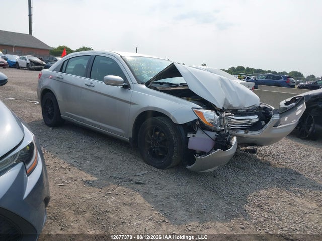 Продаж на аукціоні авто 2012 Chrysler 200 Touring, vin: 1C3CCBBB5CN117812, номер лоту: 12677379