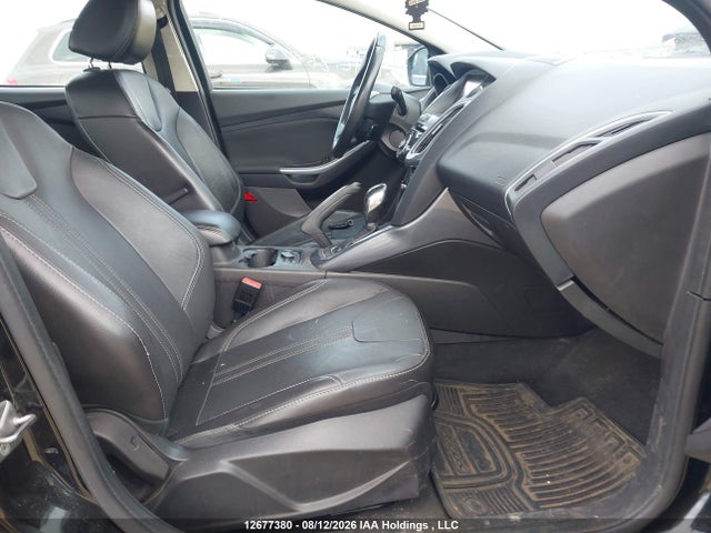 Продажа на аукционе авто 2013 Ford Focus Titanium, vin: 1FADP3J25DL345890, номер лота: 12677380