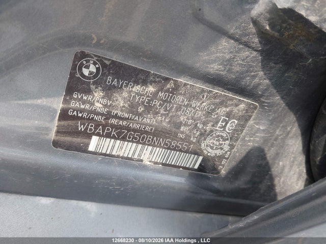 12668230 :رقم المزاد ، WBAPK7G50BNN58551 vin ، 2011 Bmw 3 Series مزاد بيع