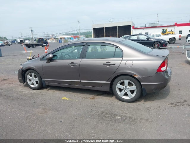 2011 Honda Civic Se მანქანა იყიდება აუქციონზე, vin: 2HGFA1F63BH014998, აუქციონის ნომერი: 12668533