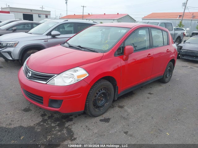 2010 Nissan Versa 1.8s მანქანა იყიდება აუქციონზე, vin: 3N1BC1CP7AL375633, აუქციონის ნომერი: 12669449