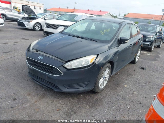 Ford FOCUS SE 2015 1FADP3K29FL257782 Image 2