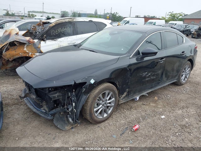 Mazda 3 Preferred 2024 JM1BPACM4R1717291 Image 2