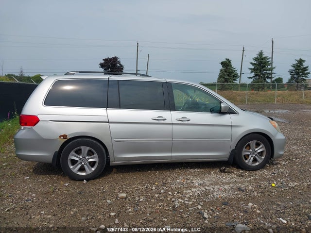 2010 Honda Odyssey Touring მანქანა იყიდება აუქციონზე, vin: 5FNRL3H83AB504216, აუქციონის ნომერი: 12677433