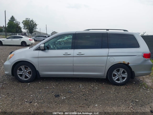 2010 Honda Odyssey Touring მანქანა იყიდება აუქციონზე, vin: 5FNRL3H83AB504216, აუქციონის ნომერი: 12677433